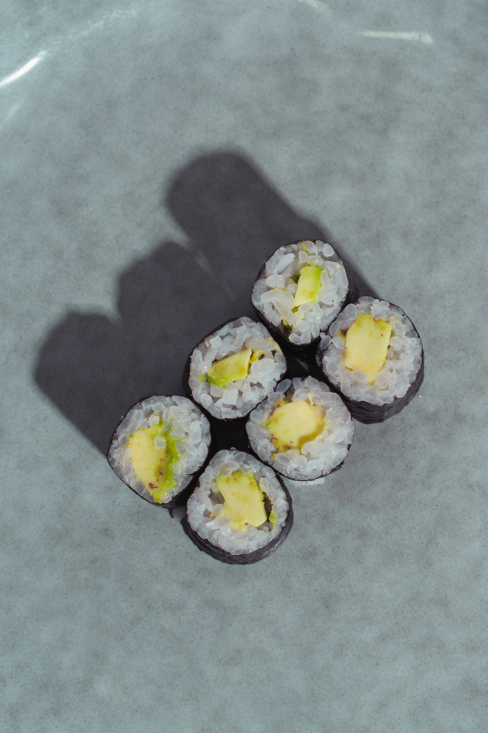 HOSOMAKI DE AGUACATE (6UDS)