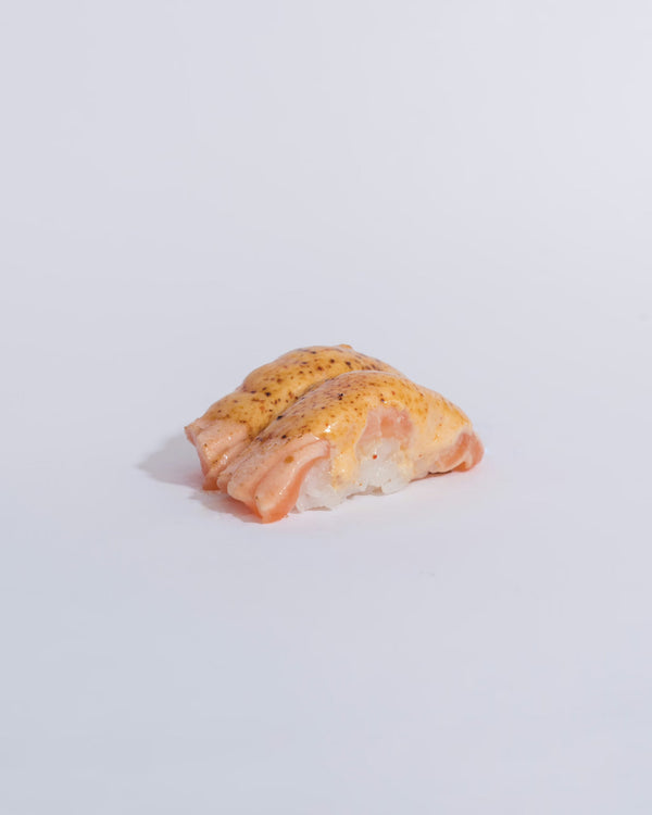 NIGIRI SALMÓN (BITTER-SPICY) - 2 UNIDADES
