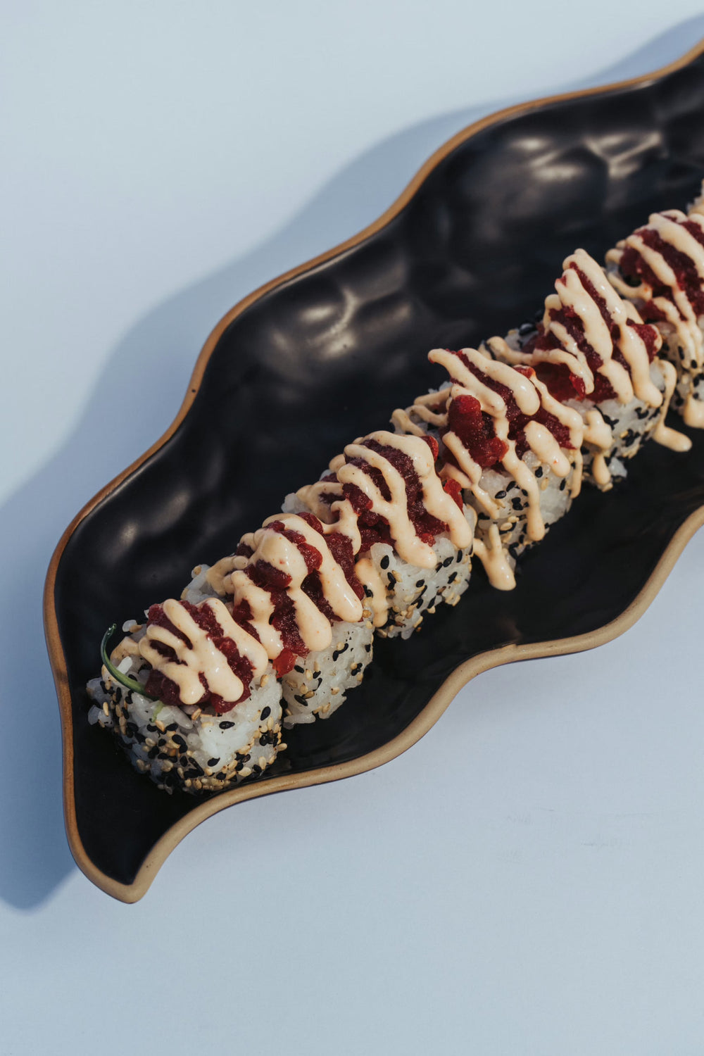 URAMAKI DE ATÚN PICANTE